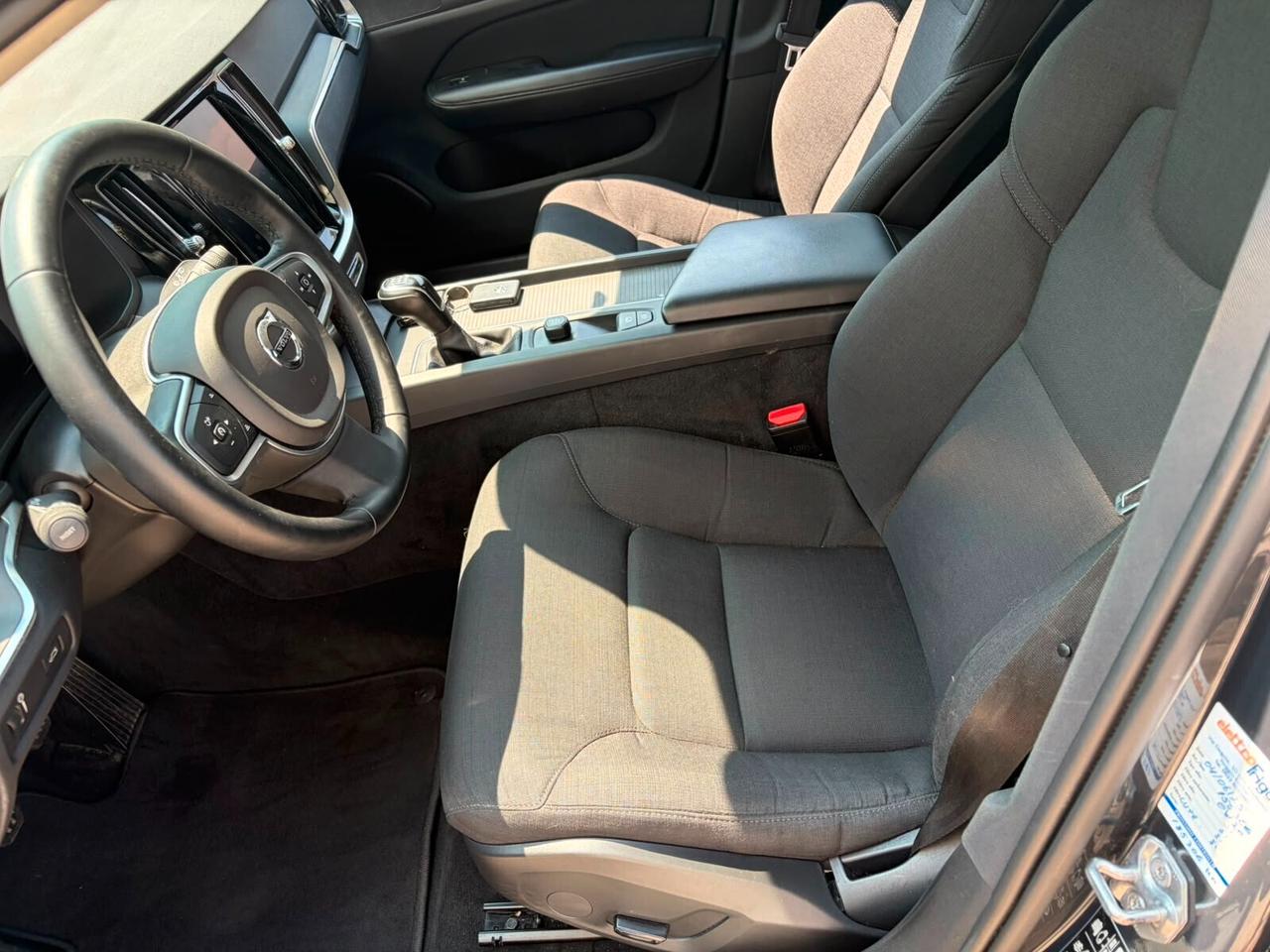 Volvo V60 D3 Business Plus*EURO6*NAVI*CERCHI