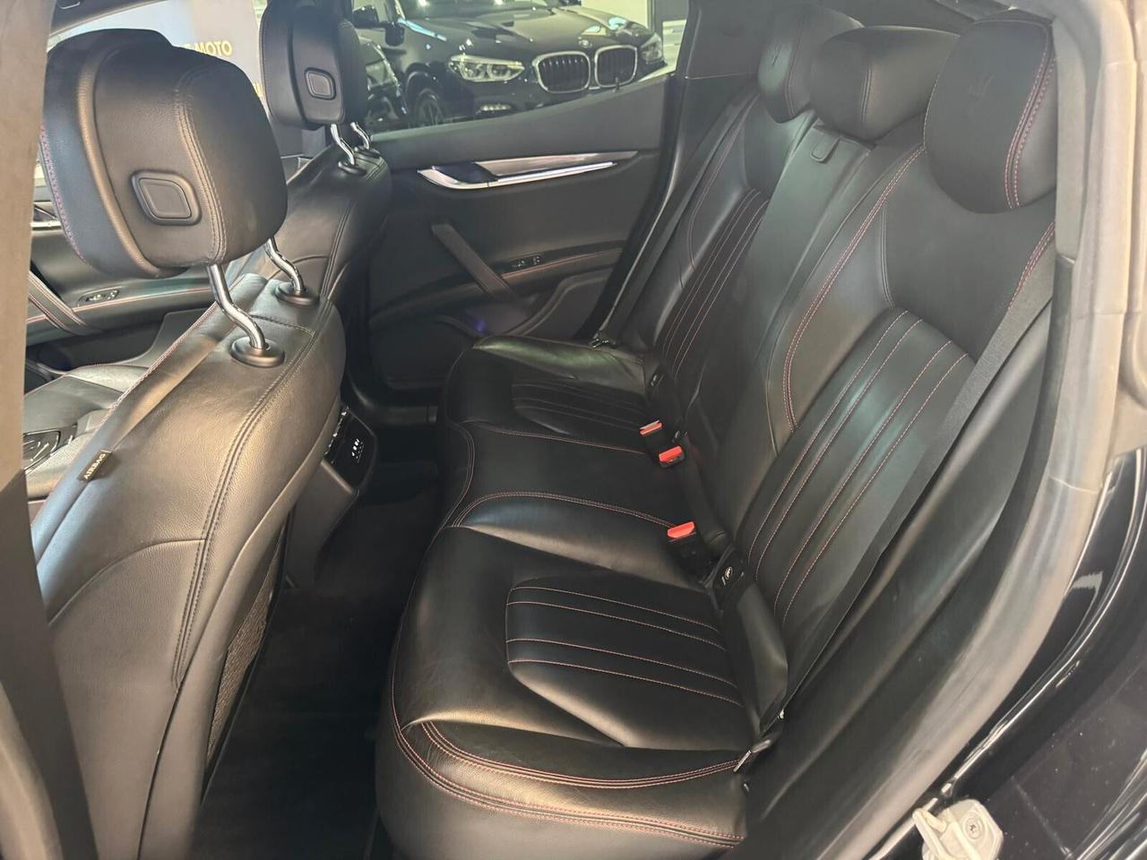 Maserati Ghibli 3.0 V6 Diesel 275 CV 10.2016