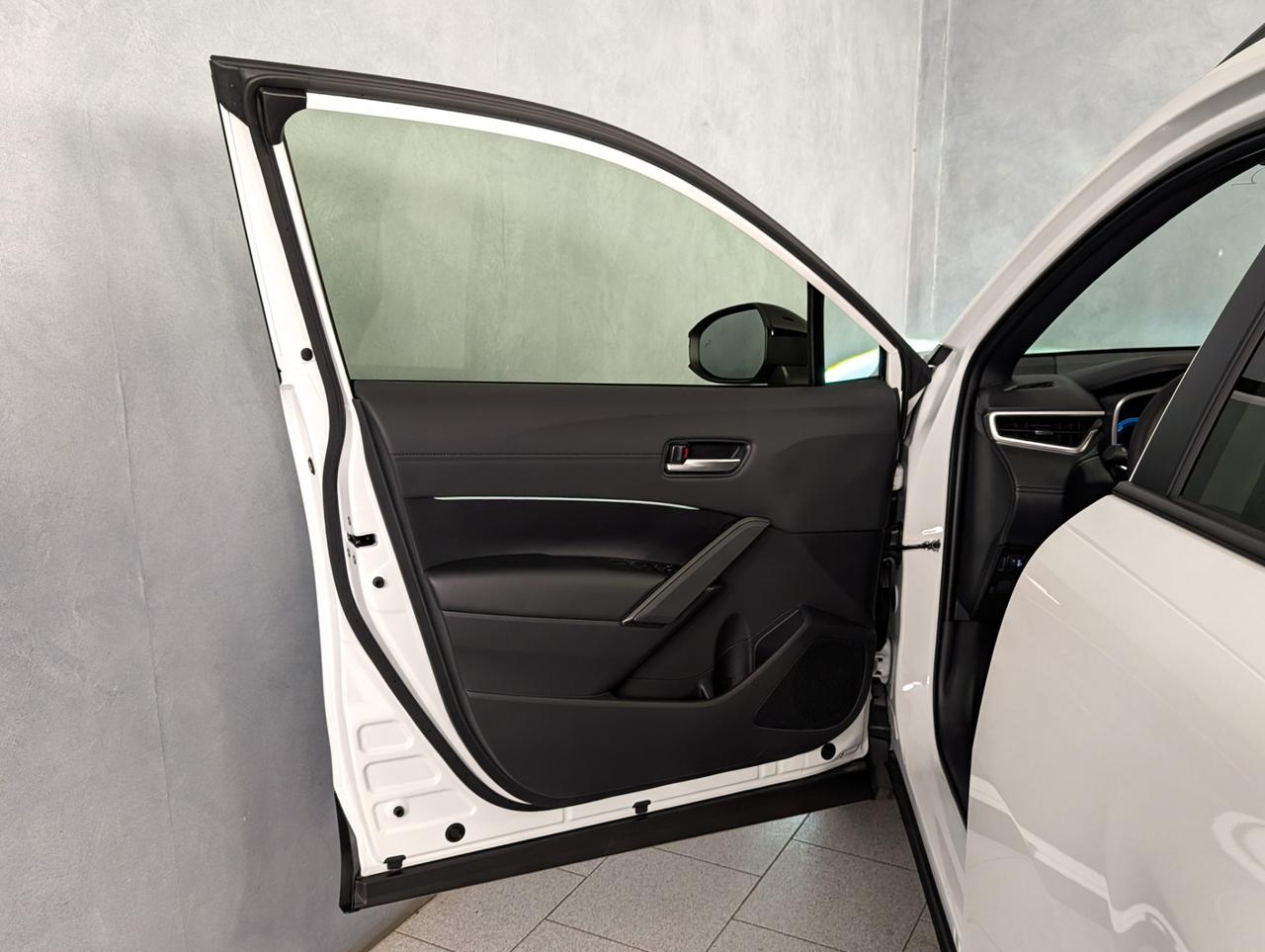 Toyota 1.8 Hybrid 140cv e-cvt Icon Style