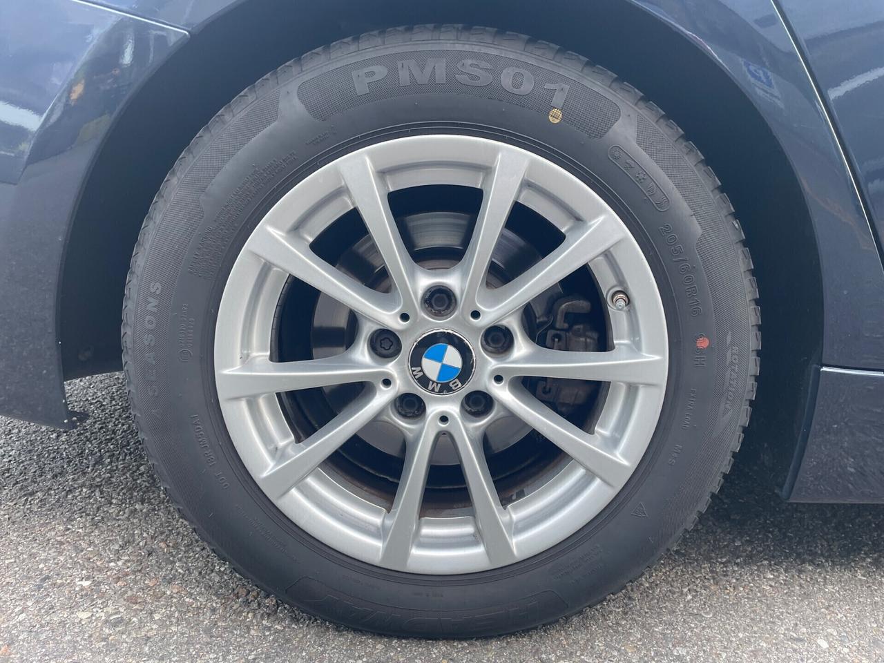 Bmw 318 318i Business Automatik*Neopatentati*Navi*