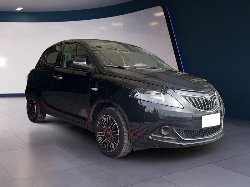 Lancia Ypsilon Ypsilon 1.0 FireFly 70cv Hybrid Silver