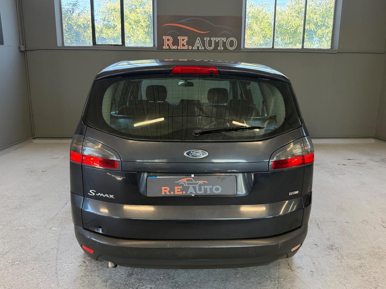 Ford S-Max 2.0 TDCi 140CV Titanium