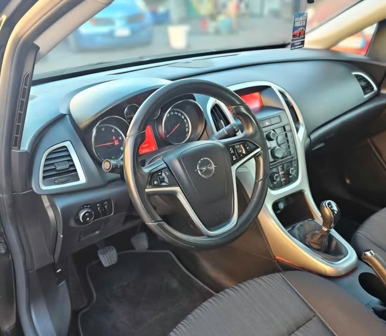 Opel Astra 1.7 CDTI 110CV 5 porte Elective