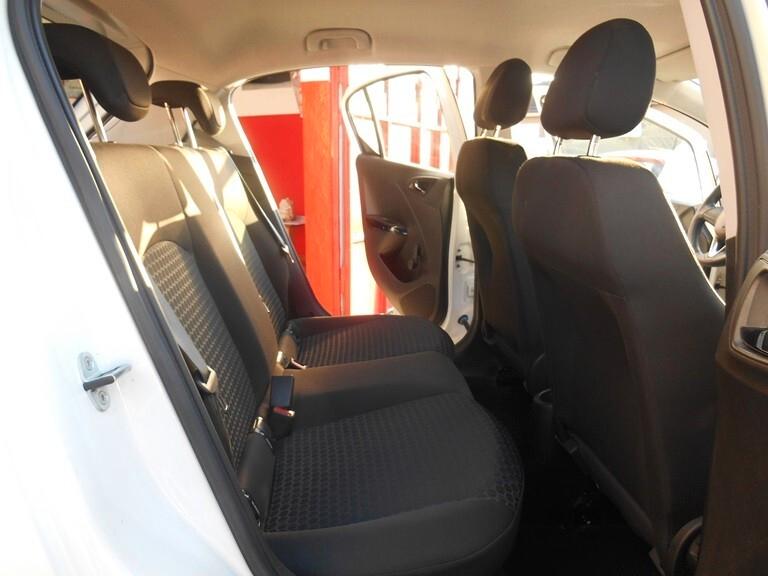 Opel Corsa 1.4 90CV GPL Tech 5 porte NEOPATENTATI