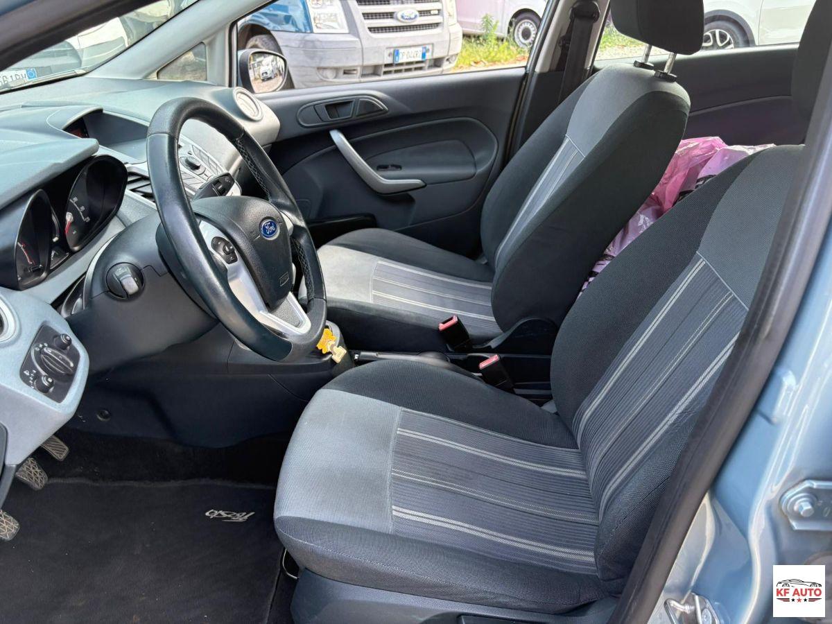FORD - Fiesta 5p 1.2 16v Titanium 82cv