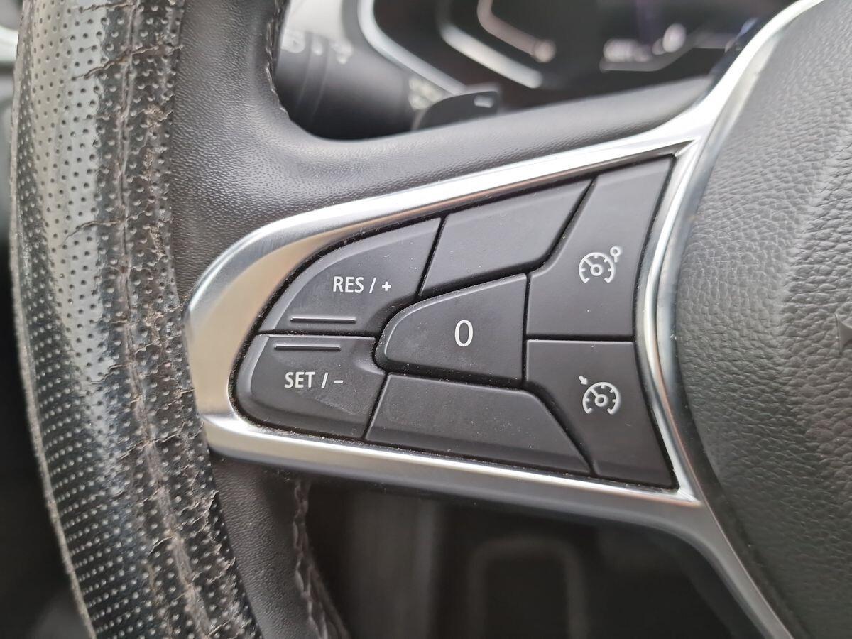 RENAULT CAPTUR 1.5 INTENSE