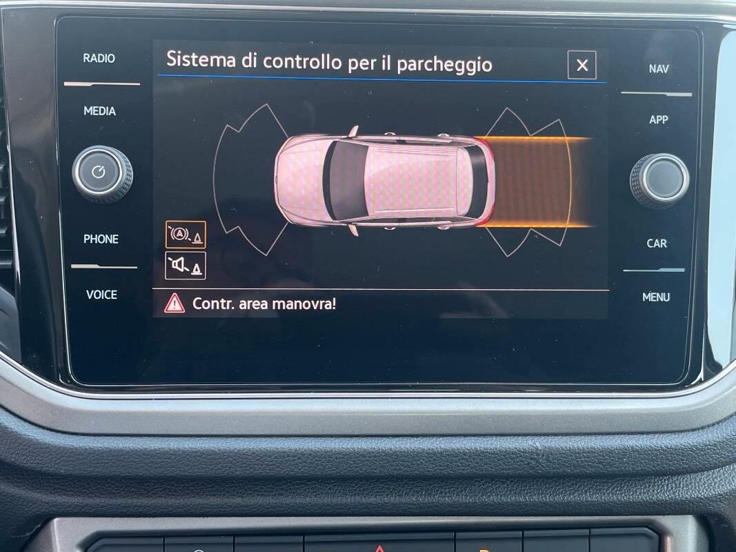 Volkswagen T-Roc 1.0 tsi Business 110cv - SOLI 30.000 KM