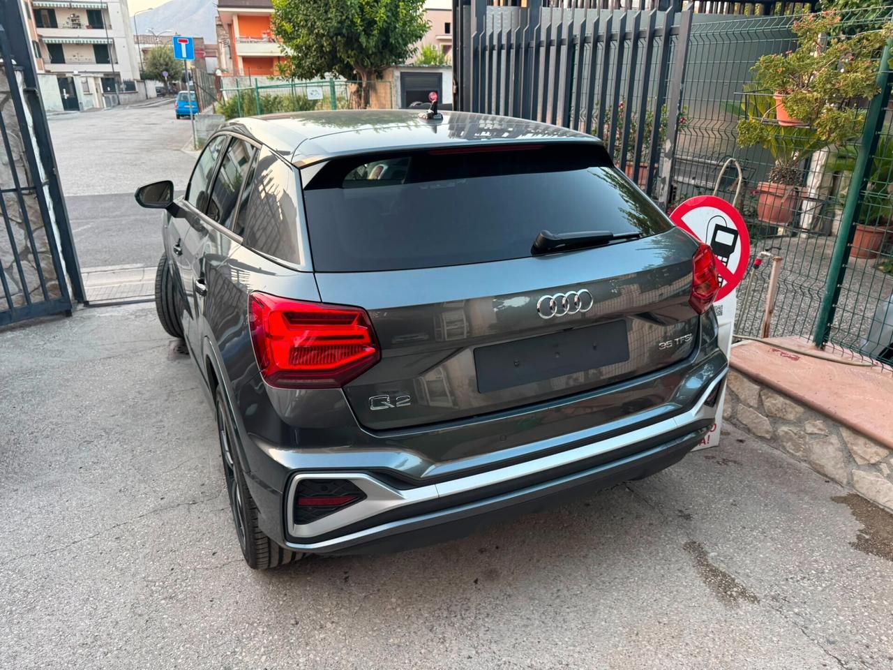 Audi Q2 35 TFSI S tronic line Edition iva esposta