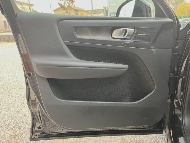 VOLVO XC40 T4 Recharge Plug-in Hybrid autom. Ultimate Dark