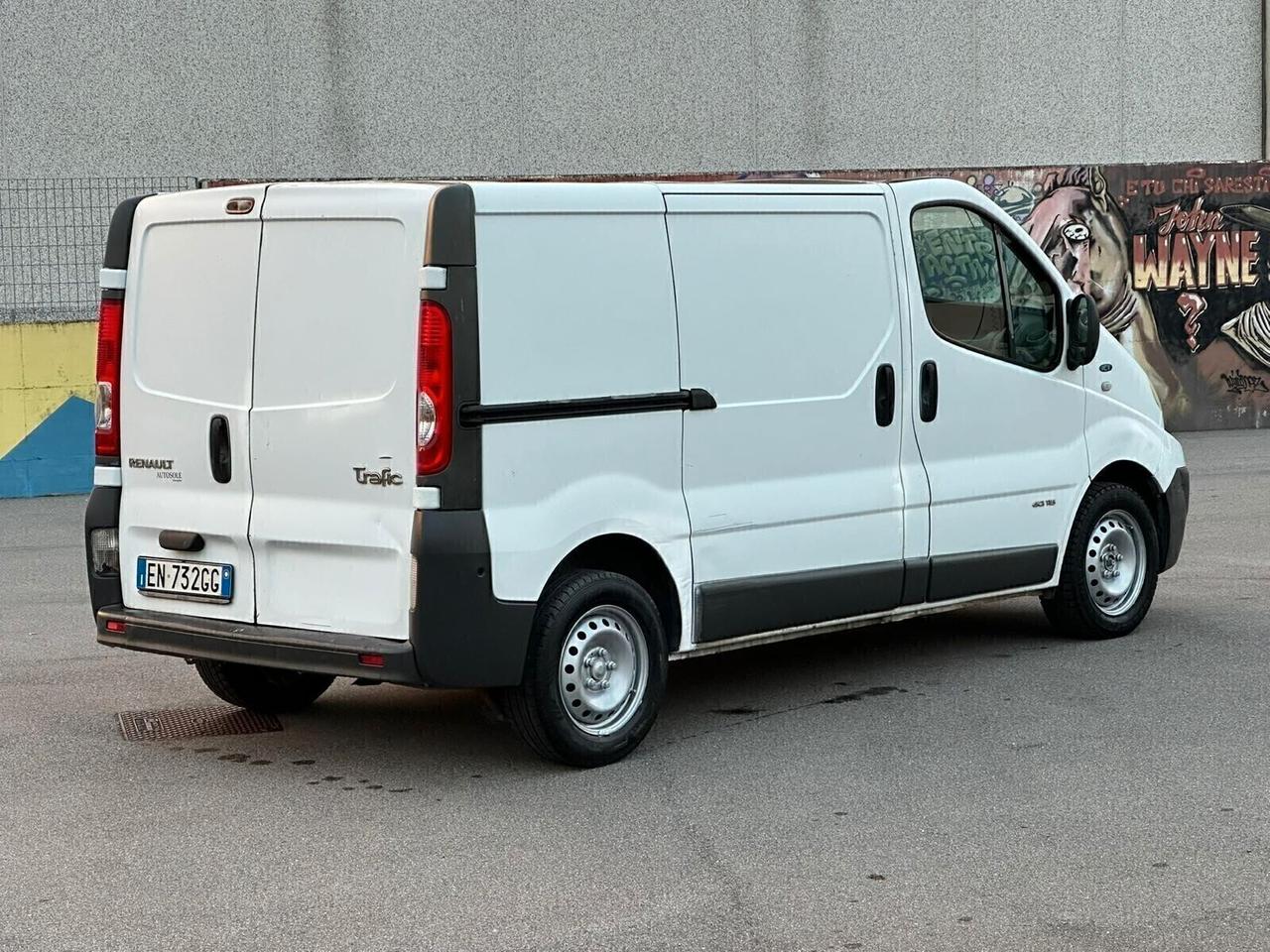 RENAULT TRAFIC con ARIA CONDIZIONATA! SUPER PREZZO!