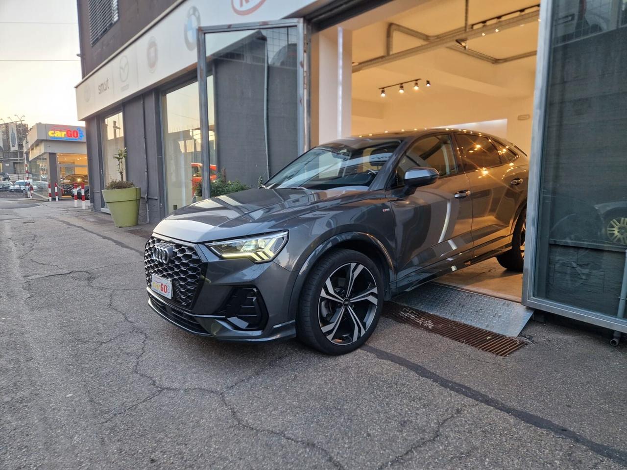 Audi Q3 35 TDI S tronic line edition