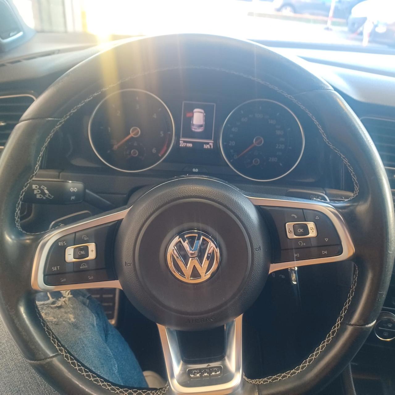 GOLF 7 GTD 2.0 TDI AUTOM OTTIMO STATO