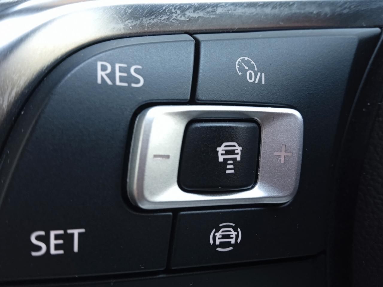 Volkswagen Golf GTI PERFORMANCE FULL LED VIRTUAL KOPTIT APPEL CAR PLAY SENS PARK NAVY IN ARRIVO OPZIONABILE