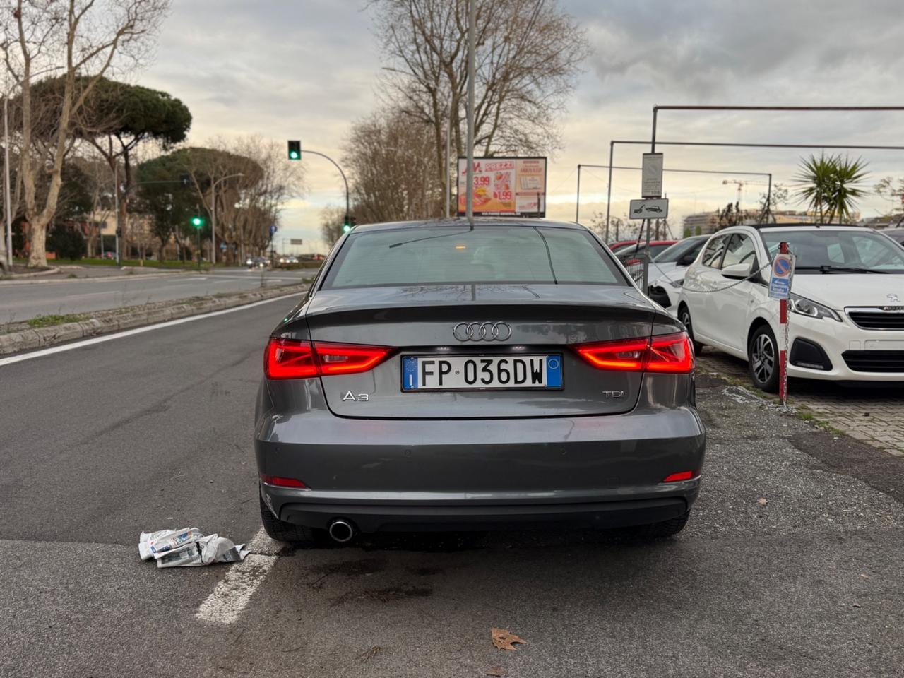 Audi A3 Sedan 1.6 TDI clean diesel Ambition