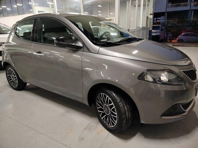 LANCIA Ypsilon 1.0 70cv Hybrid Platino PROMO