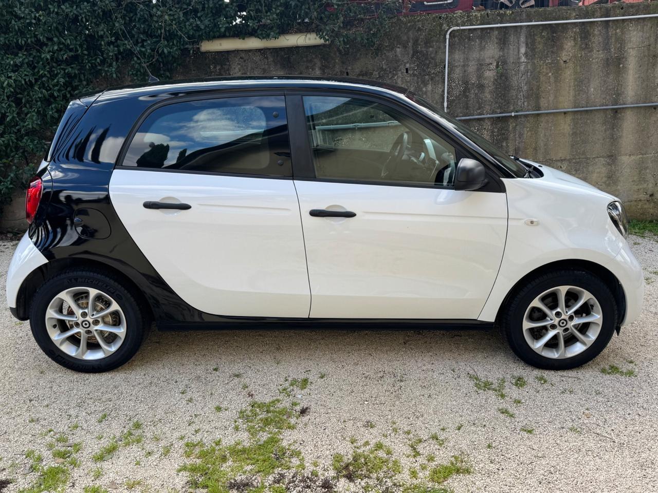 Smart ForFour 70 1.0 twinamic Passion NUOVA