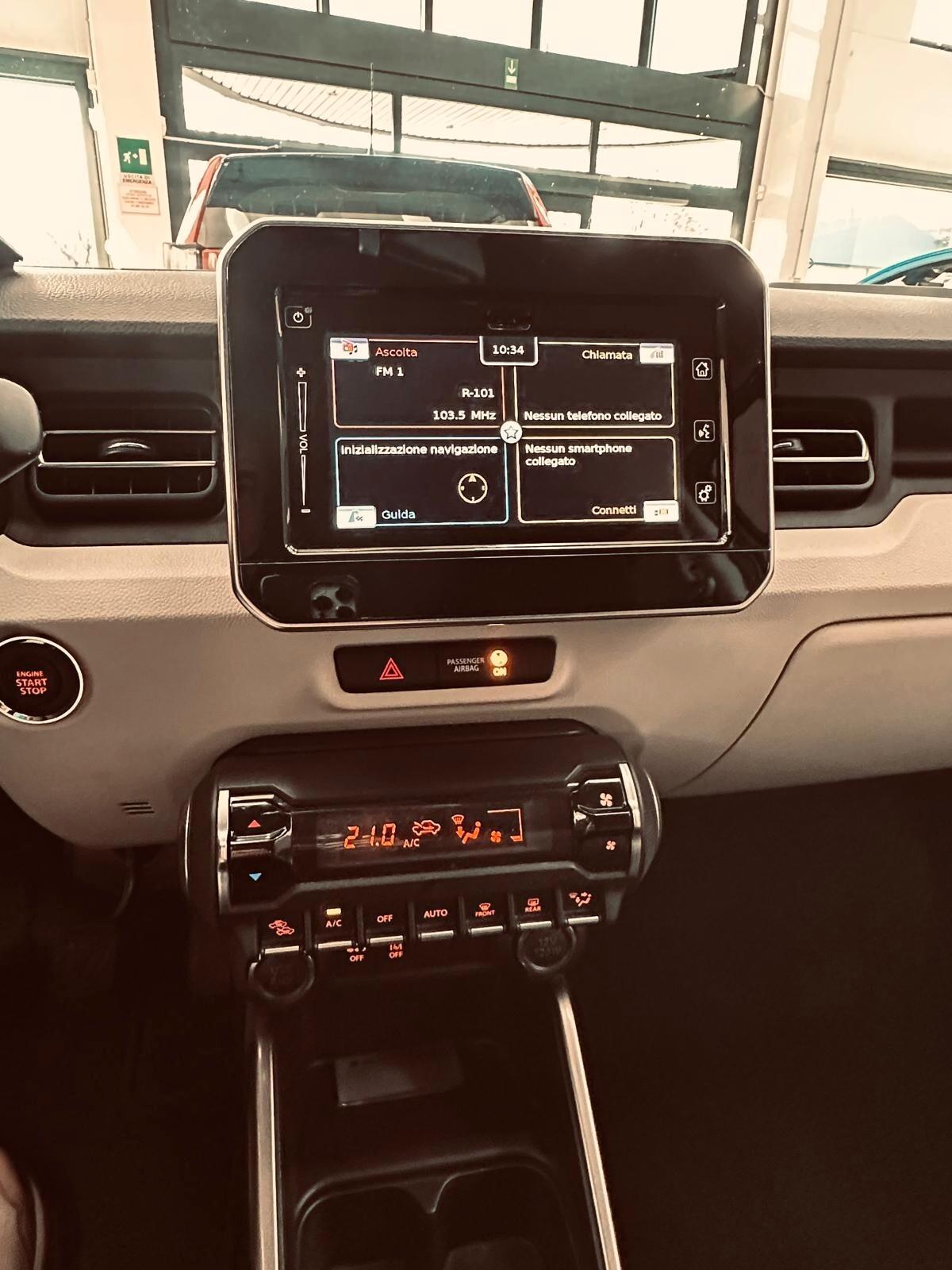 Suzuki Ignis 1.2 Hybrid Top