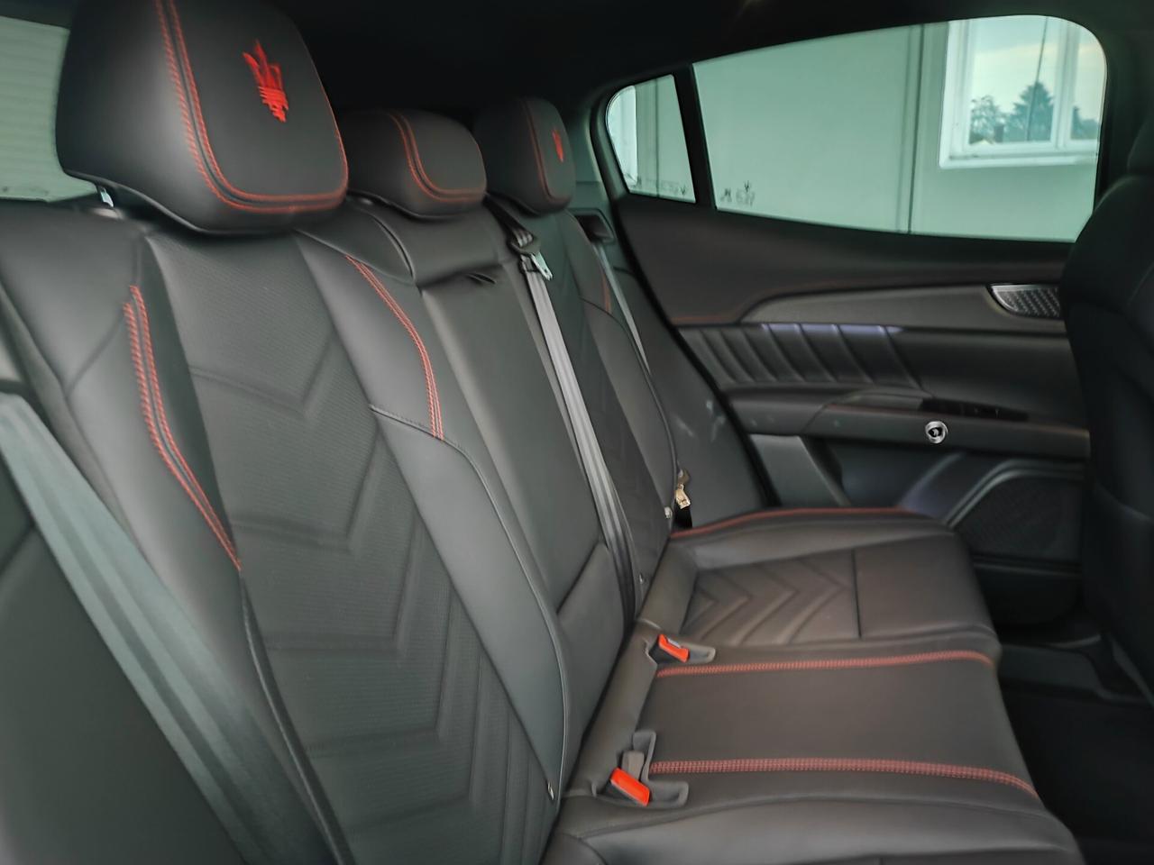 Maserati Grecale V6 AWD Trofeo FULL+++