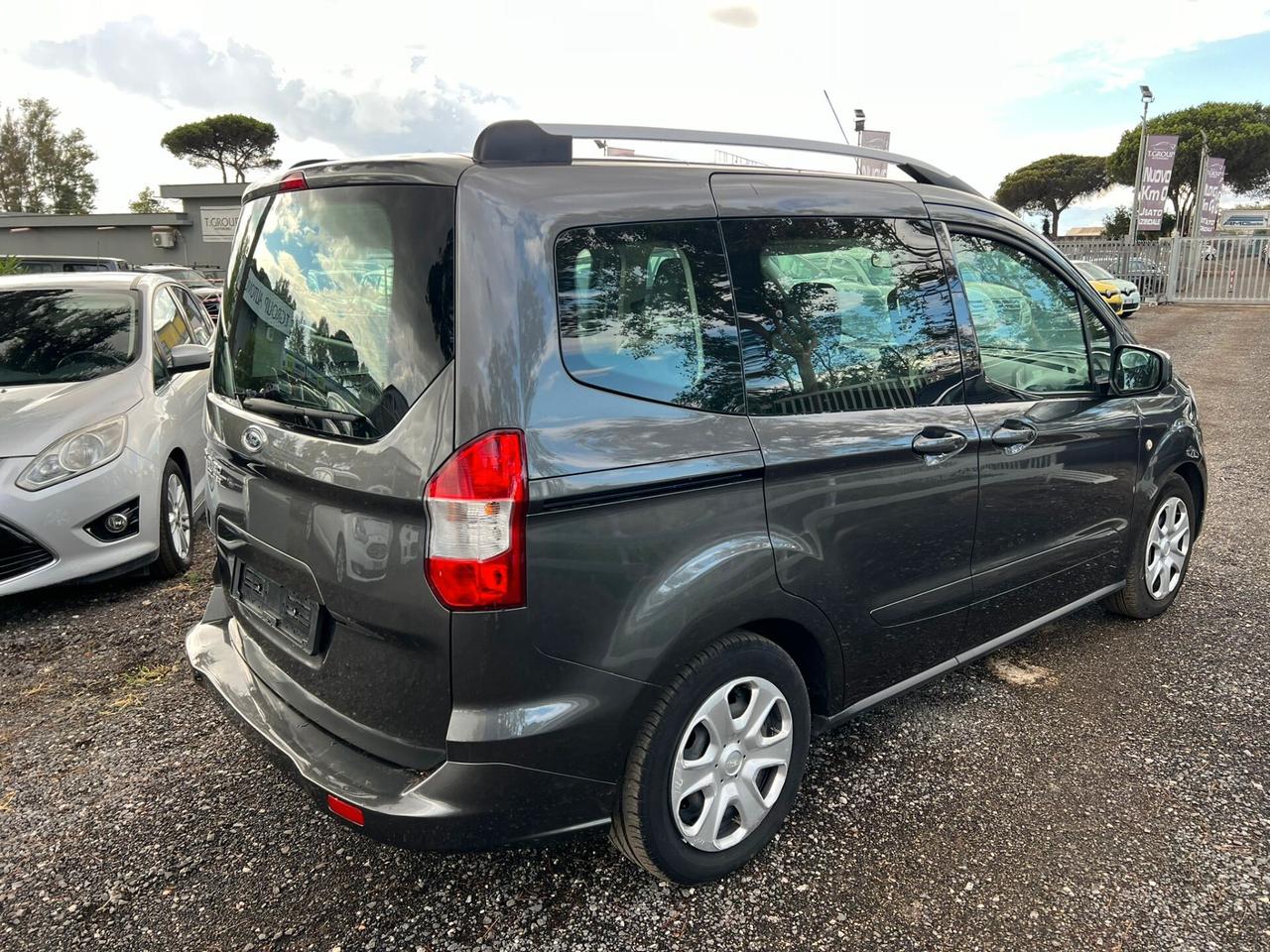 Ford Tourneo Courier Tourneo Courier 1.5 TDCI 75 CV Plus