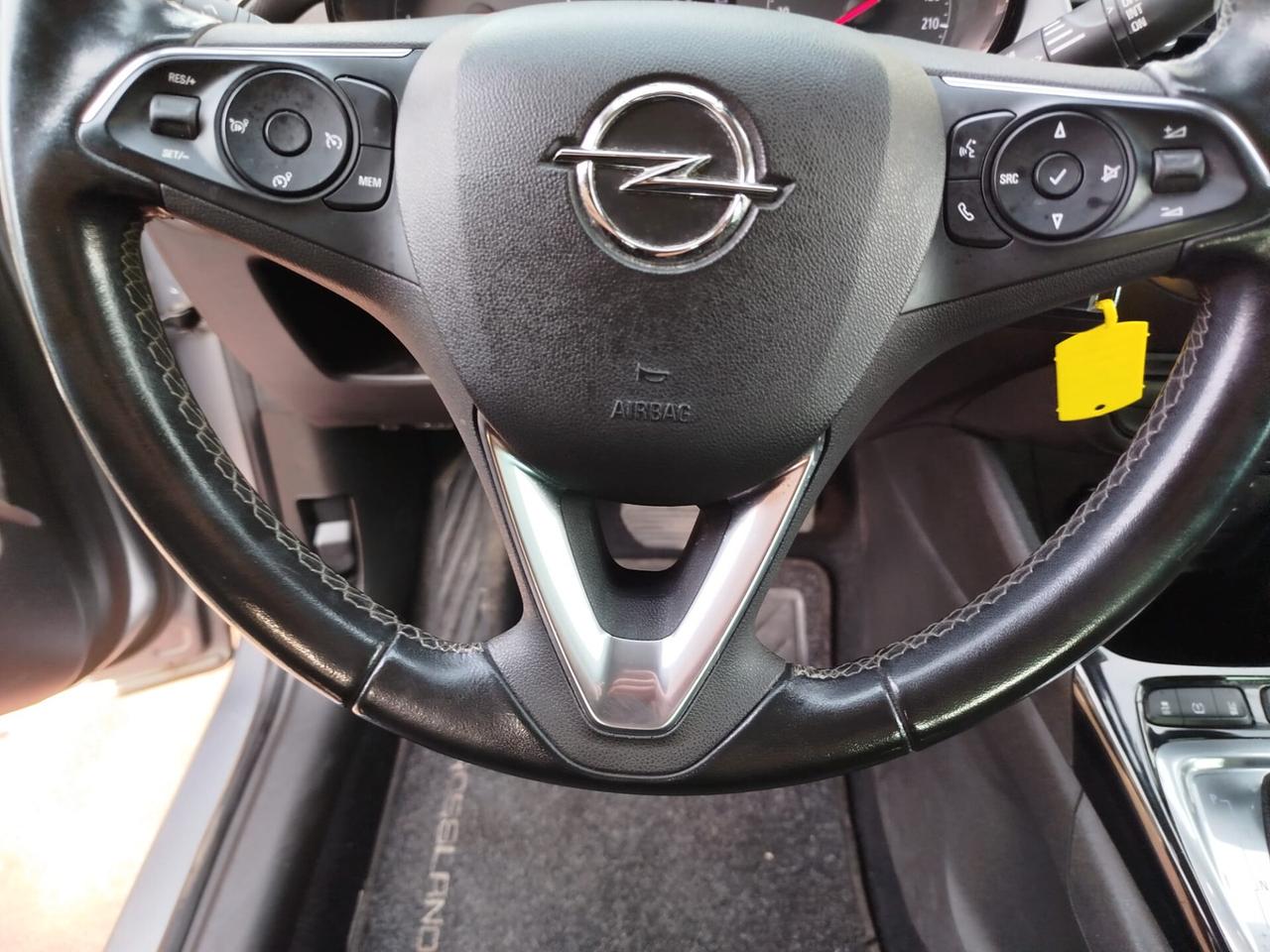 Crossland 1.5-120cv*PREZZO VERO* AT6- GARANZIA 12 MESI- IVA DEDUCIBILE