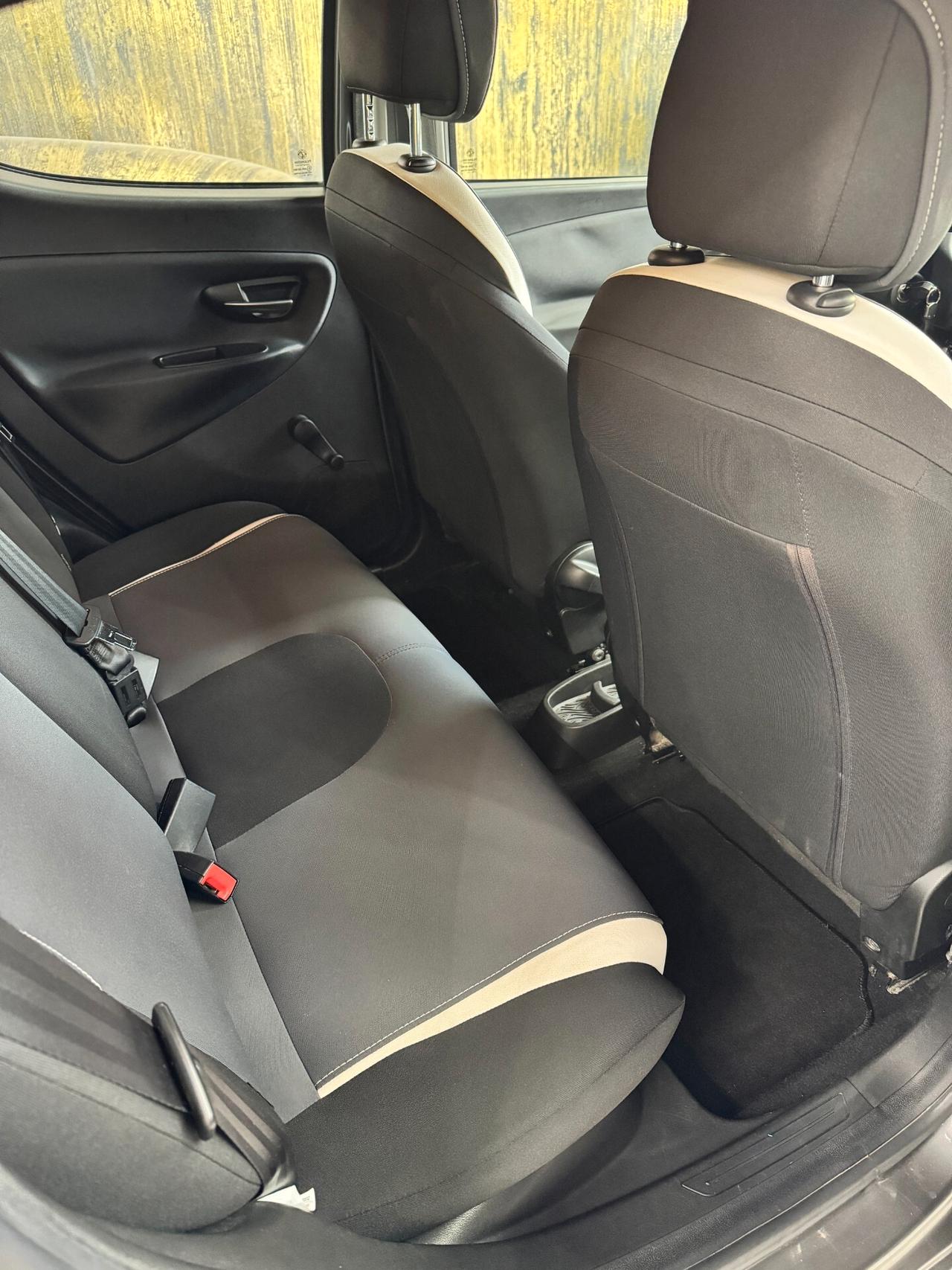 Lancia Ypsilon 1.3 MJT 16V 95 CV 5 porte S&S Gold