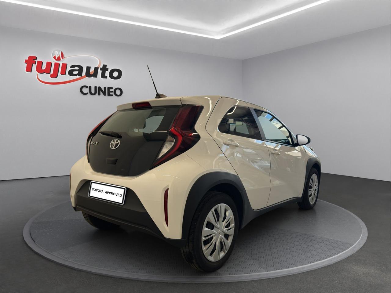 Toyota Aygo X 1.0 Active 72cv