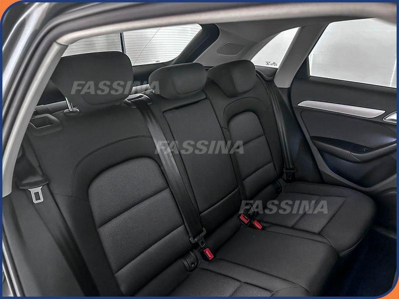 Audi Q3 2.0 TDI 150 CV S tronic Business