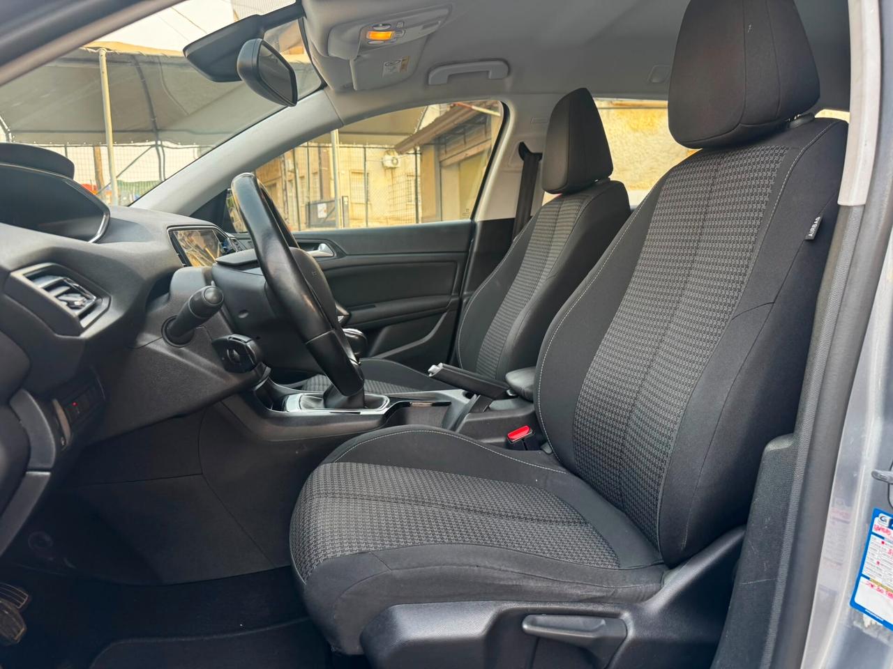 Peugeot 308 BlueHDi 130 S&S SW Allure Pack