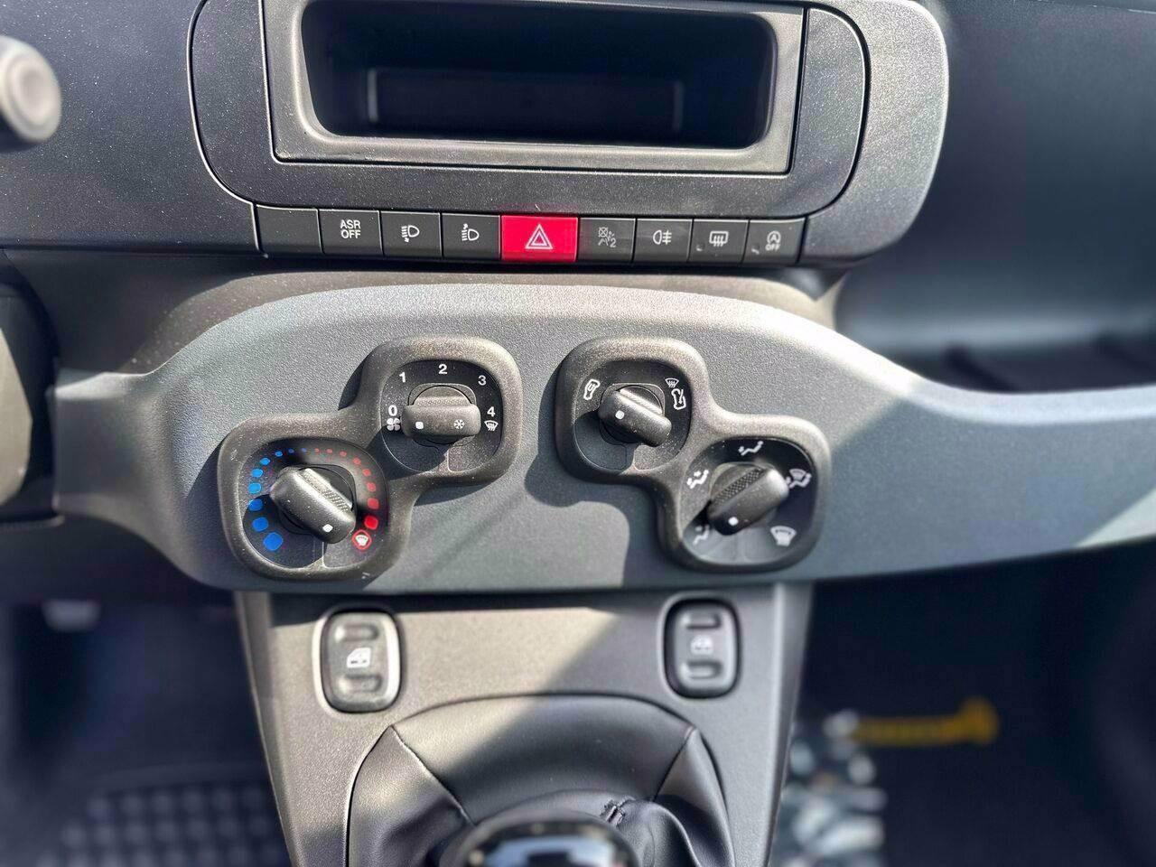 FIAT Pandina III 2024 - Pandina 1.0 firefly hybrid Icon s&s 70cv