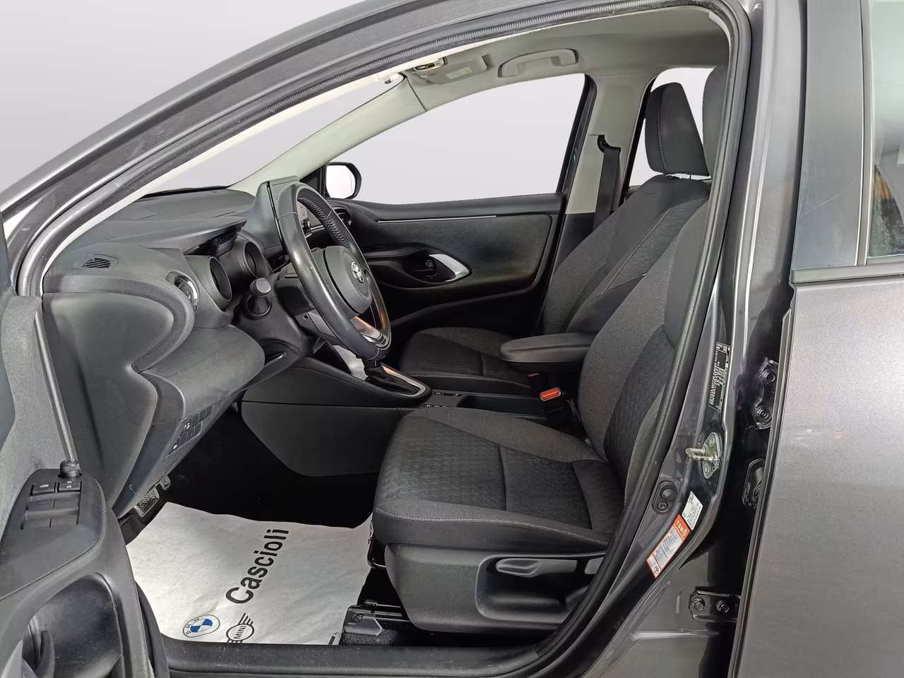 TOYOTA Yaris - NG '20
