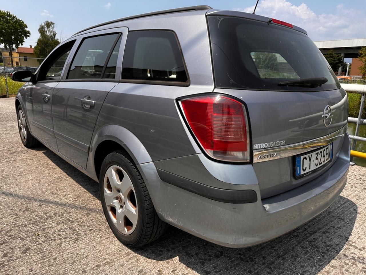 Opel Astra 1.7 CDTI 80CV Station Wagon Enjoy