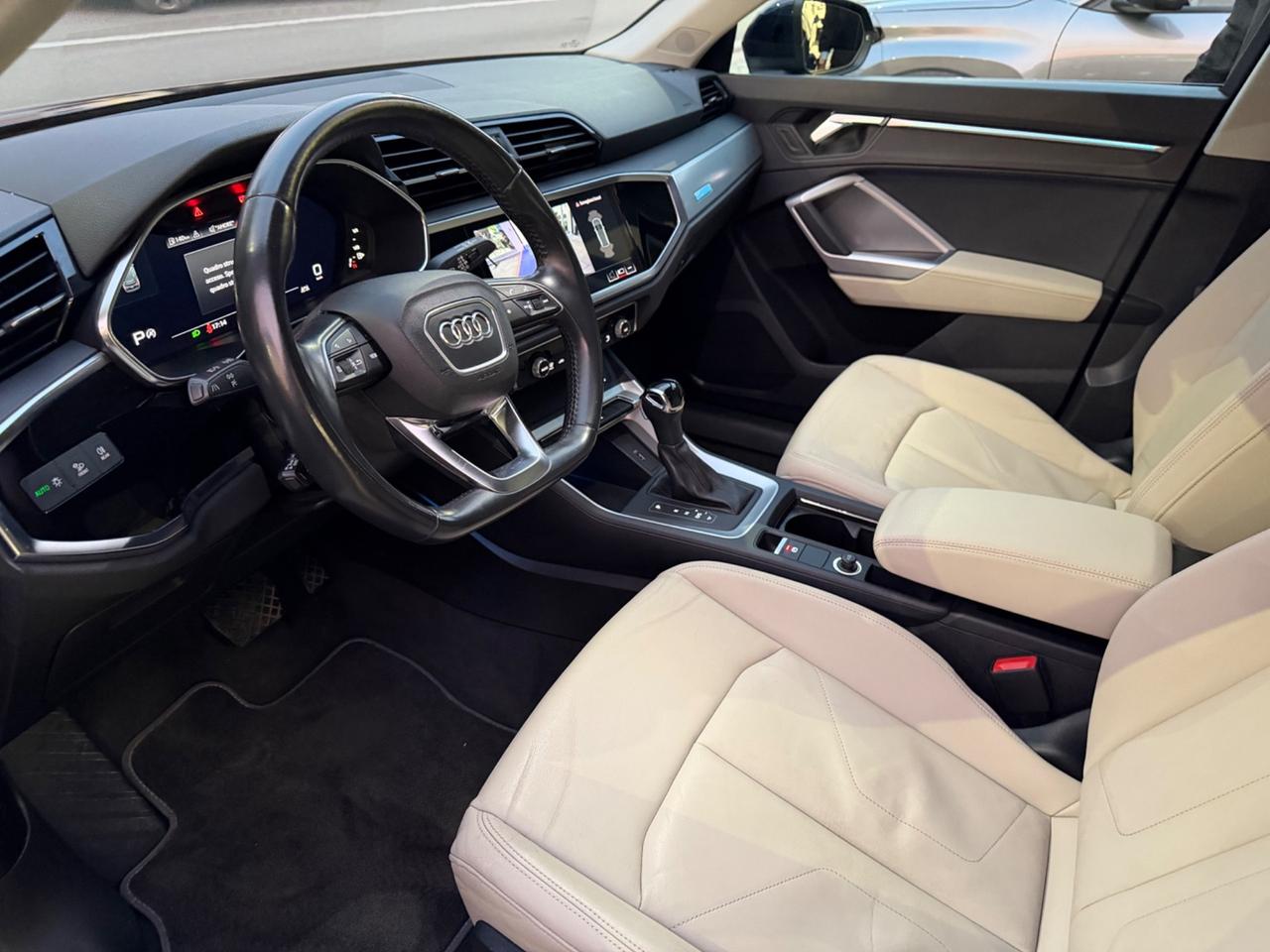 Audi Q3 35 TDI S tronic Business Advanced