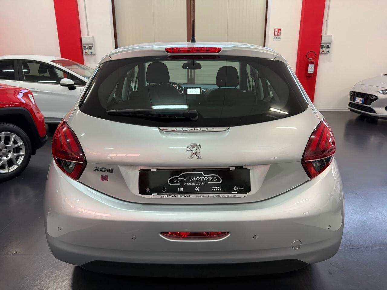 Peugeot 208 BlueHDi 75 5 porte Allure Navi