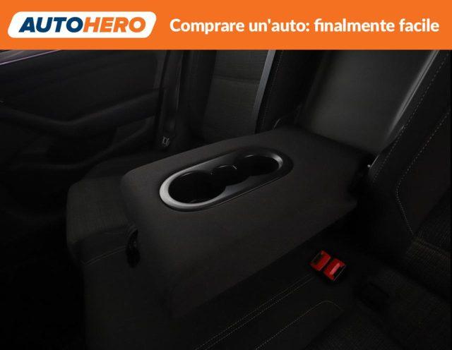 VOLKSWAGEN Passat Variant 2.0 TDI SCR EVO DSG Business