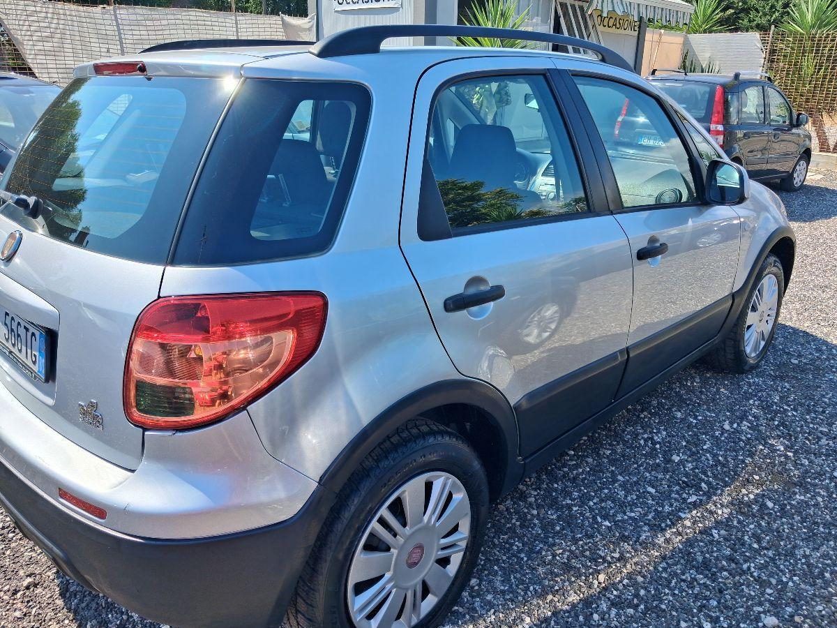 FIAT - Sedici - 1.6 16V 4x4 Experience