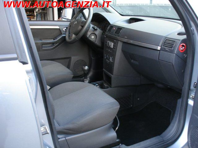 OPEL Meriva 1.4 16V Cosmo