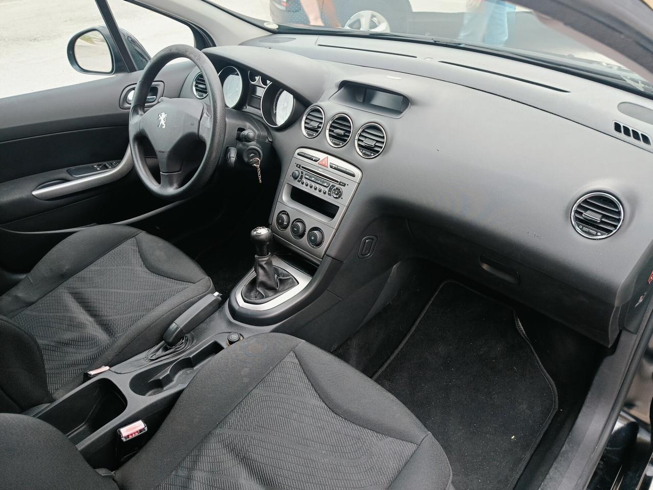 Peugeot 308 1.6 HDi 90CV 5p. Tecno