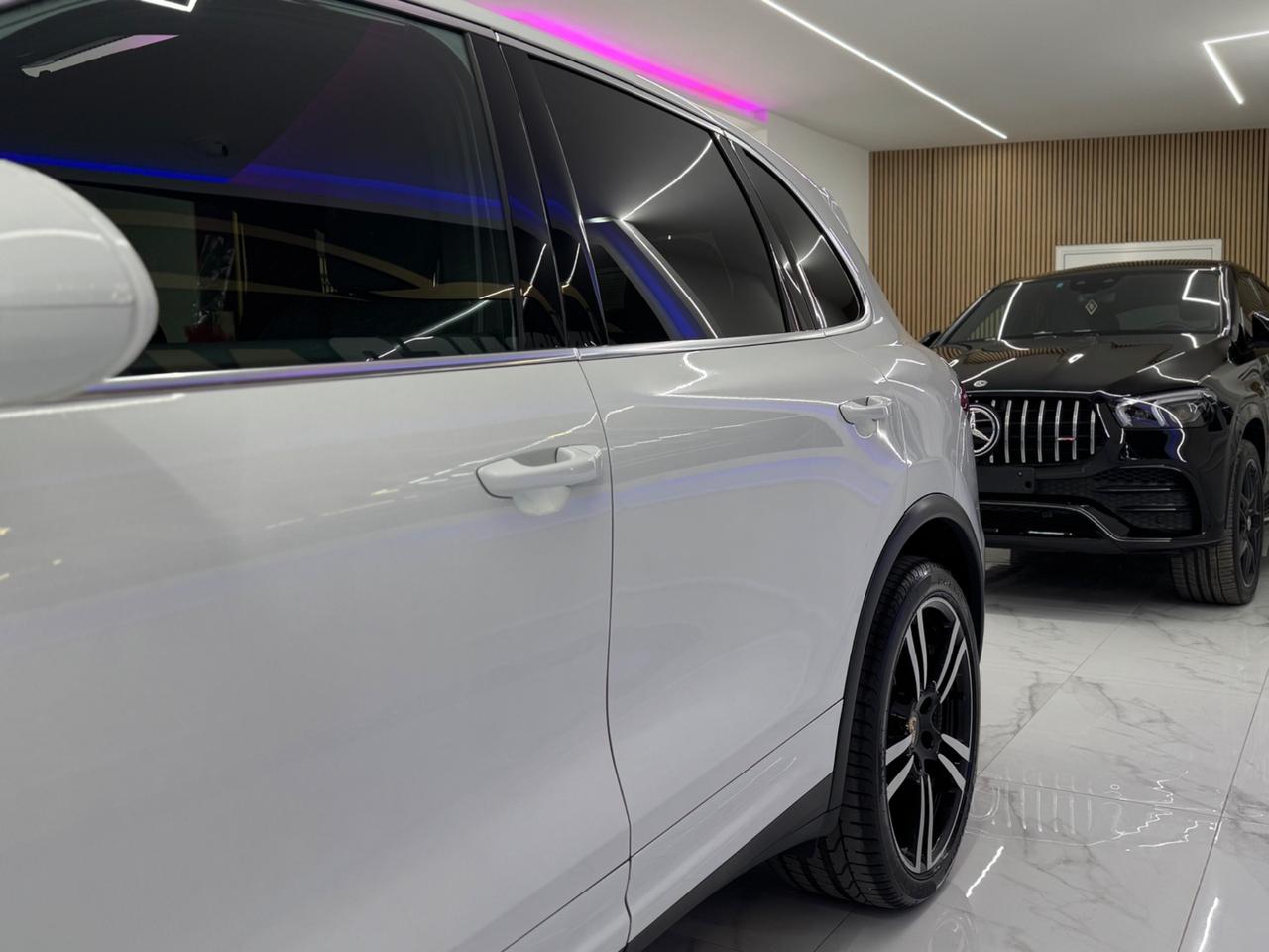 Porsche Cayenne 3.0 Diesel Iper Full