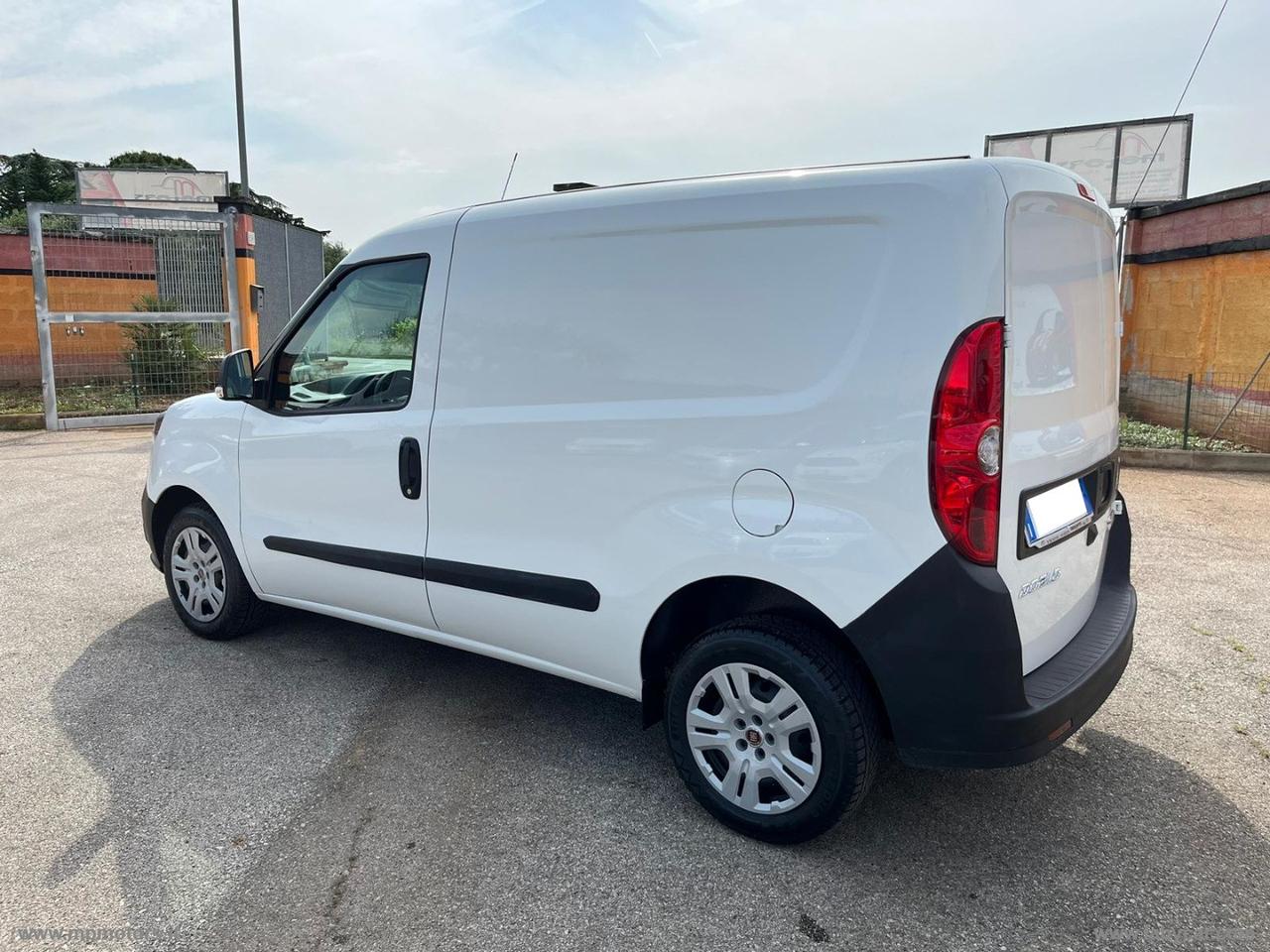 DOBLO CARGO LOUNGE 1.6 MJ 105CV