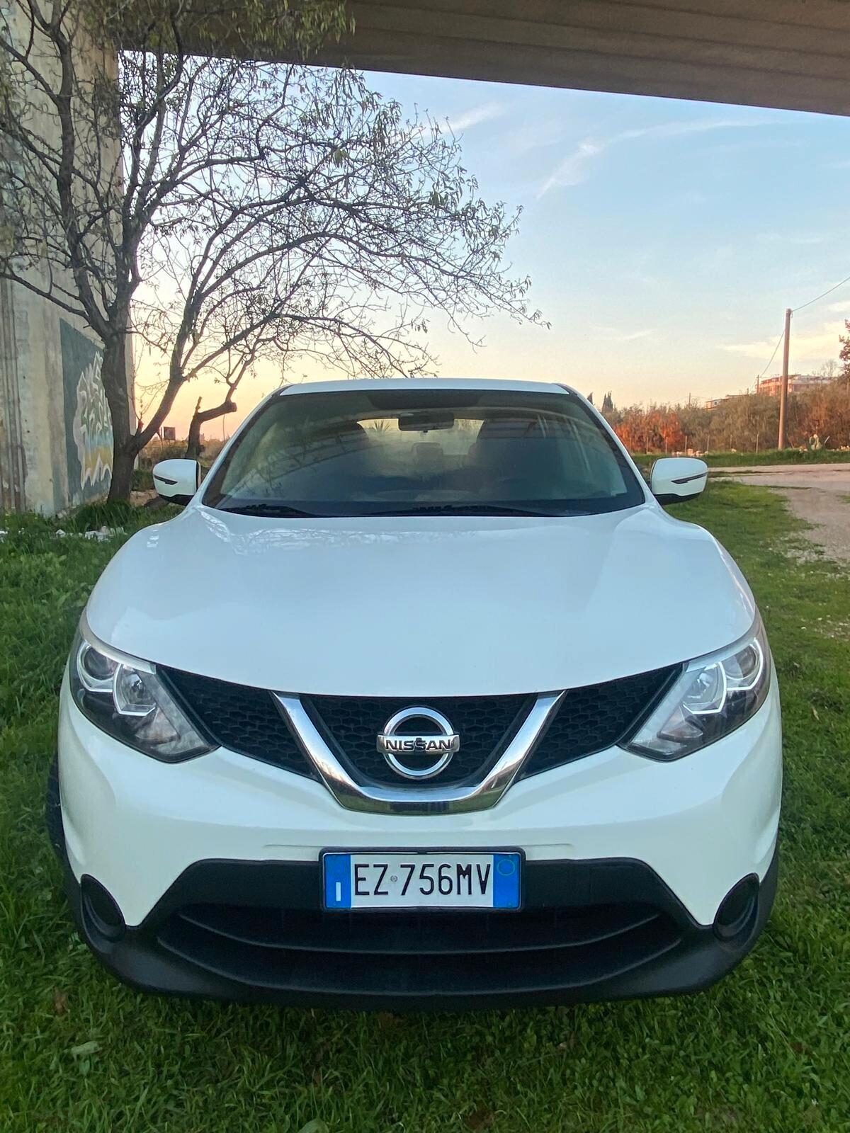 Nissan Qashqai 1.5 dCi Tekna 81kw pari al nuovo