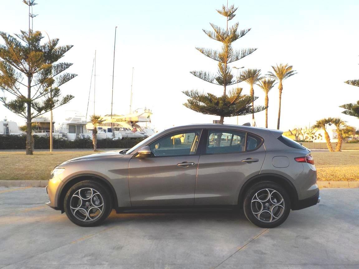 Alfa Romeo Stelvio 2.2 Turbodiesel 210 CV AT8 Q4 Business