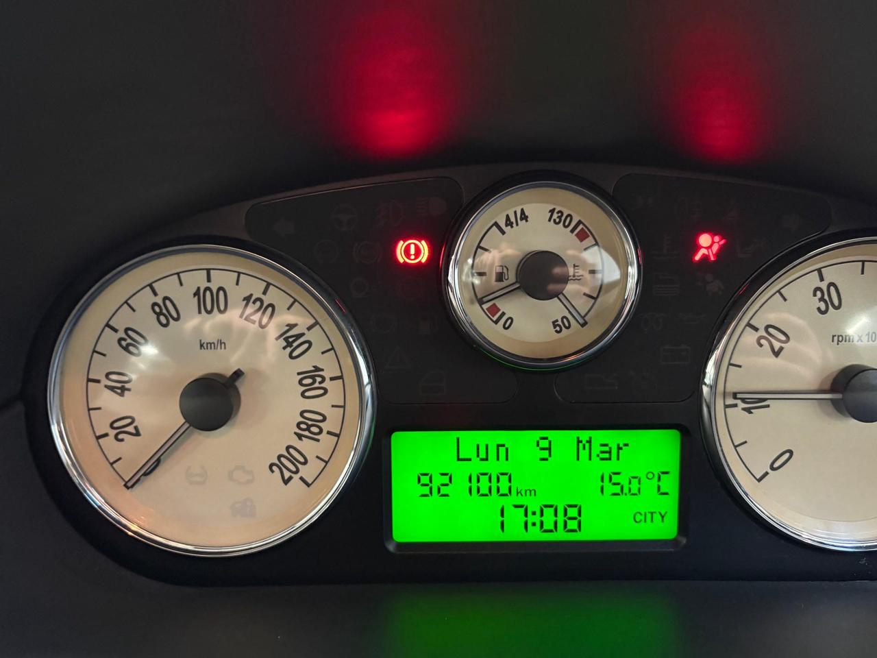 Lancia Ypsilon 1.2 16v Oro