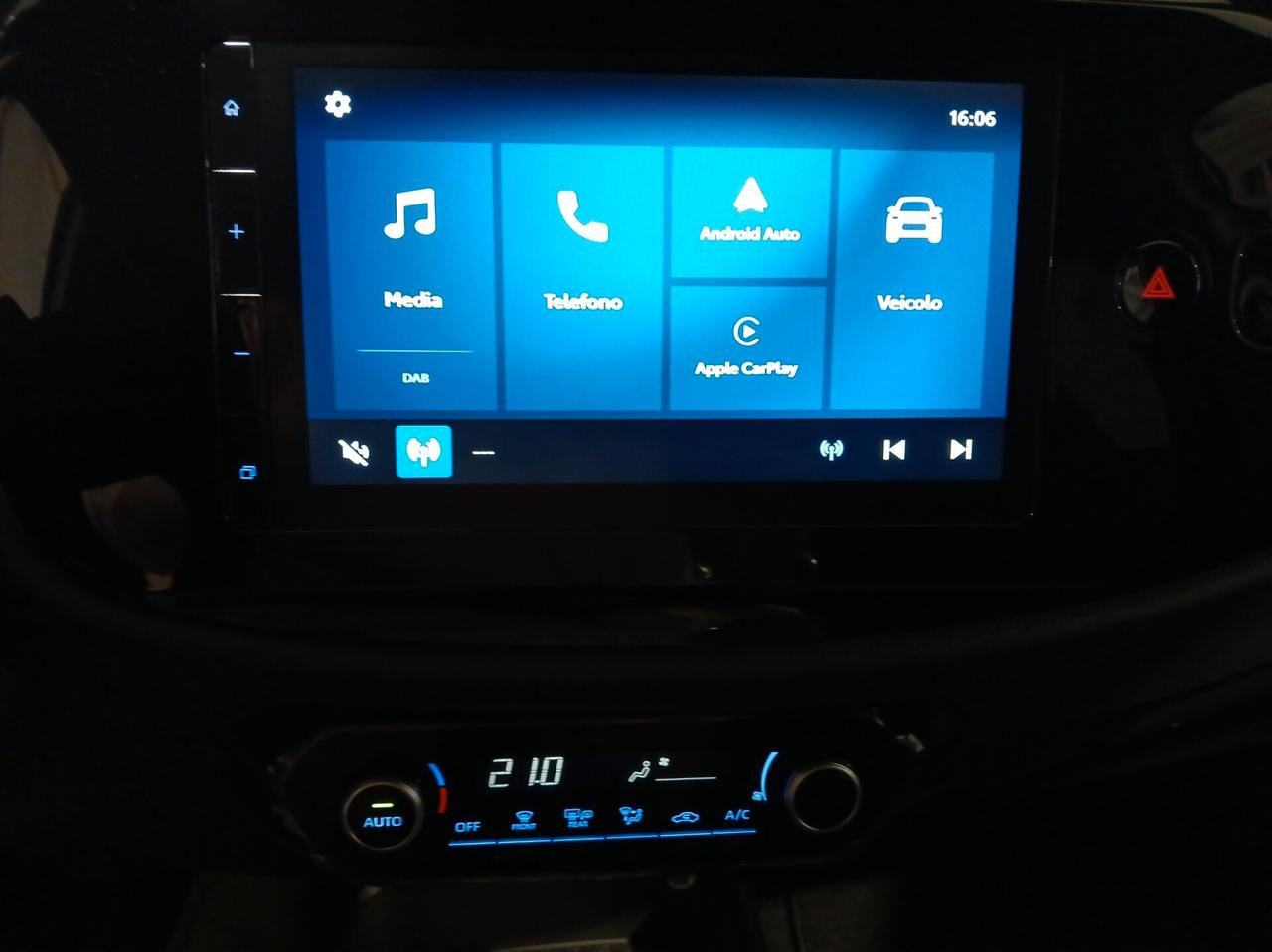 Toyota Aygo X 1.0 VVT-i 72 CV 5 porte Trend