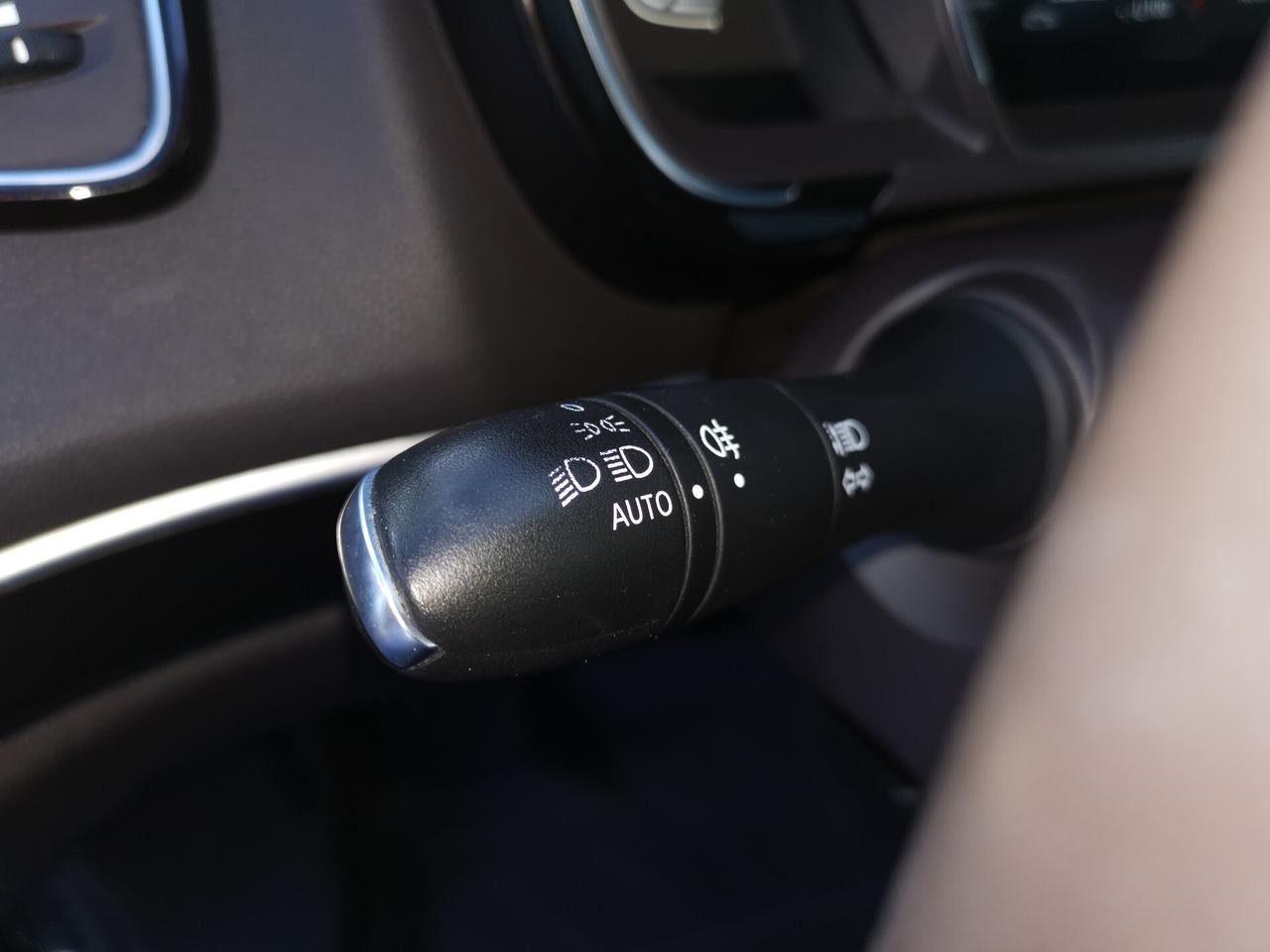 Renault Espace dCi 160CV EDC Energy Initiale Paris 4Control