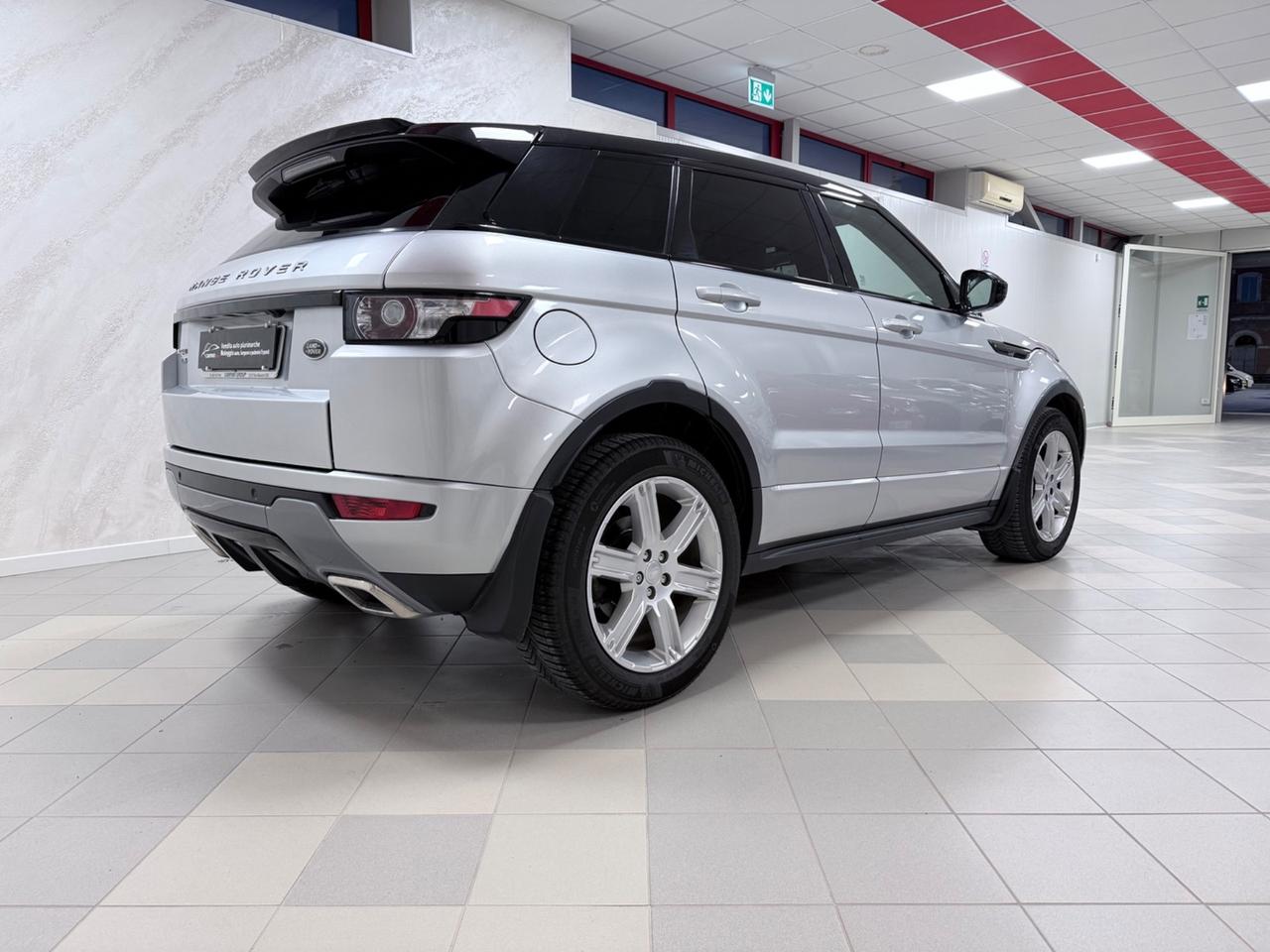 Land Rover Range Evoque 2.2 TD4 5p. British Edition Dynamic