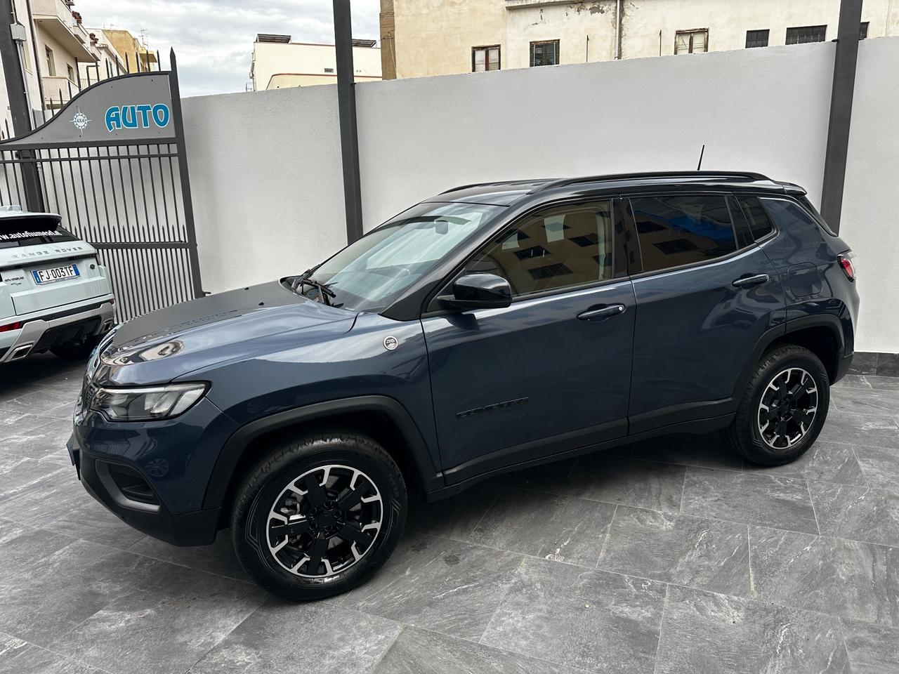 Jeep Compass 1.3 Turbo T4 240 CV PHEV AT6 4xe Trailhawk