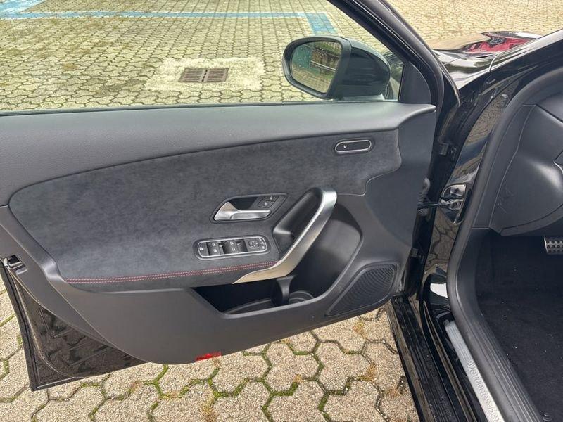 Mercedes-Benz Classe A 180d Automatic AMG Line Advanced Plus
