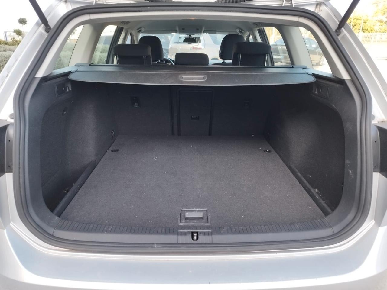 Volkswagen Golf Variant Business 1.6 TDI 2014 garanzia