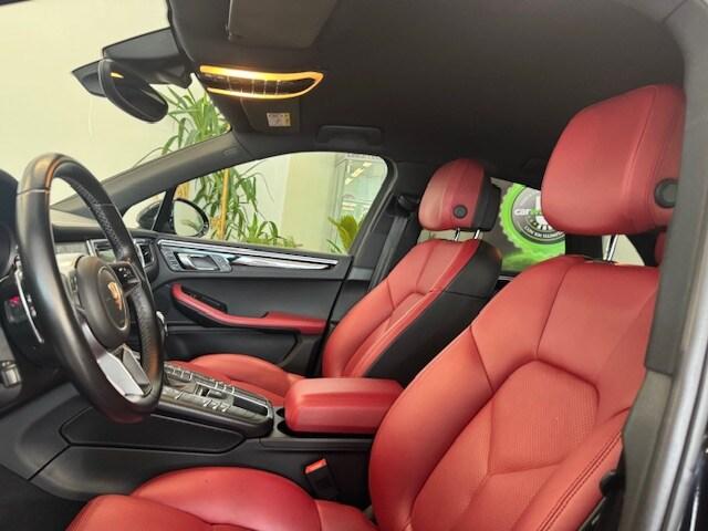 PORSCHE Macan 3.0 S