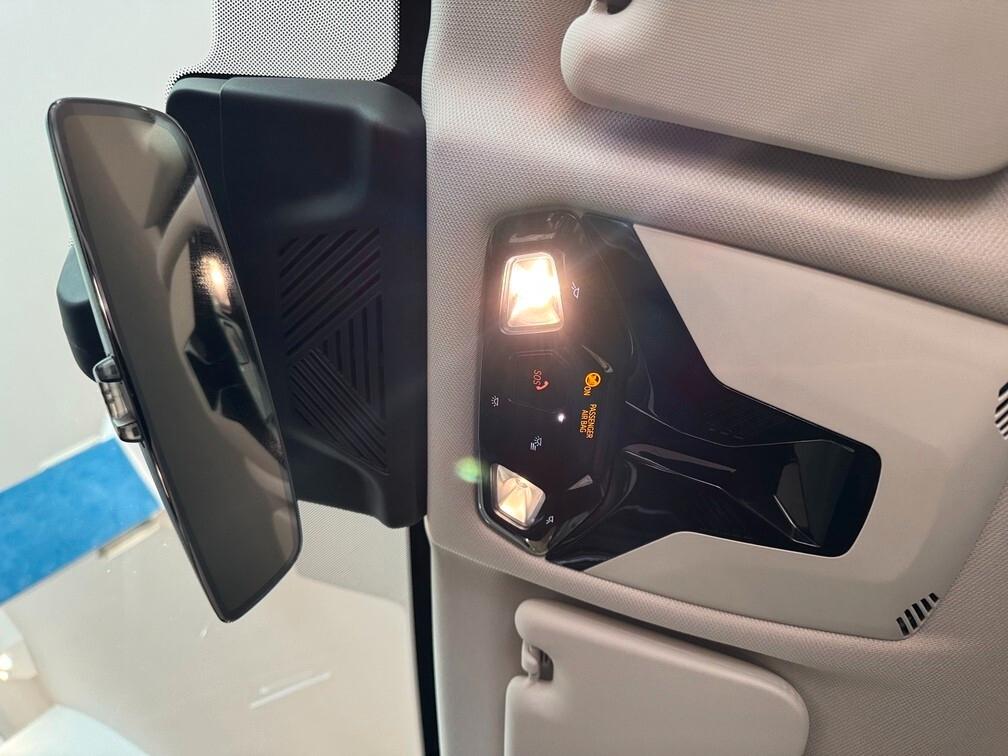 BMW X1 sdrive18i Advantage 136cv auto Led Navi 17" Neopat